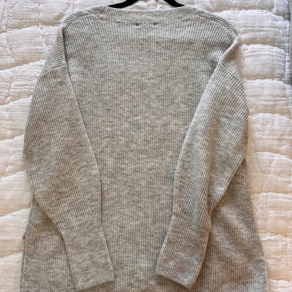 Halogen Grey Sweater - New - Size Small - Picture 7 of 7